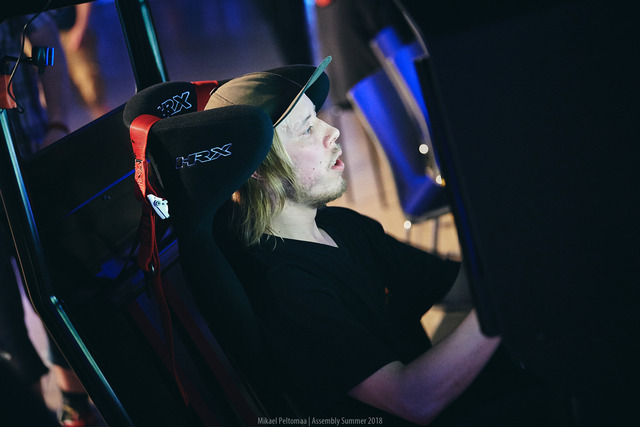 Assemblysummer18-MikaelPeltomaa-11.jpg by Perjantai